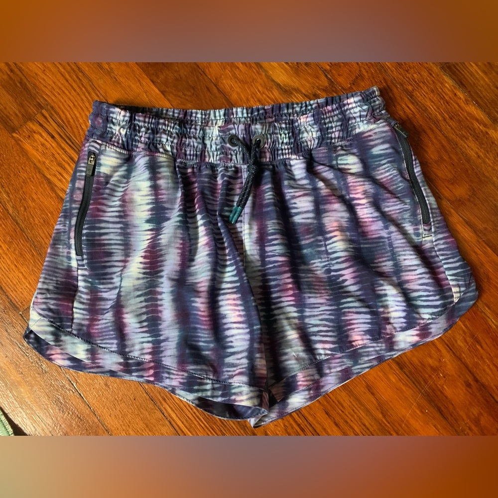 Athleta girl tie-dye shorts size XXL